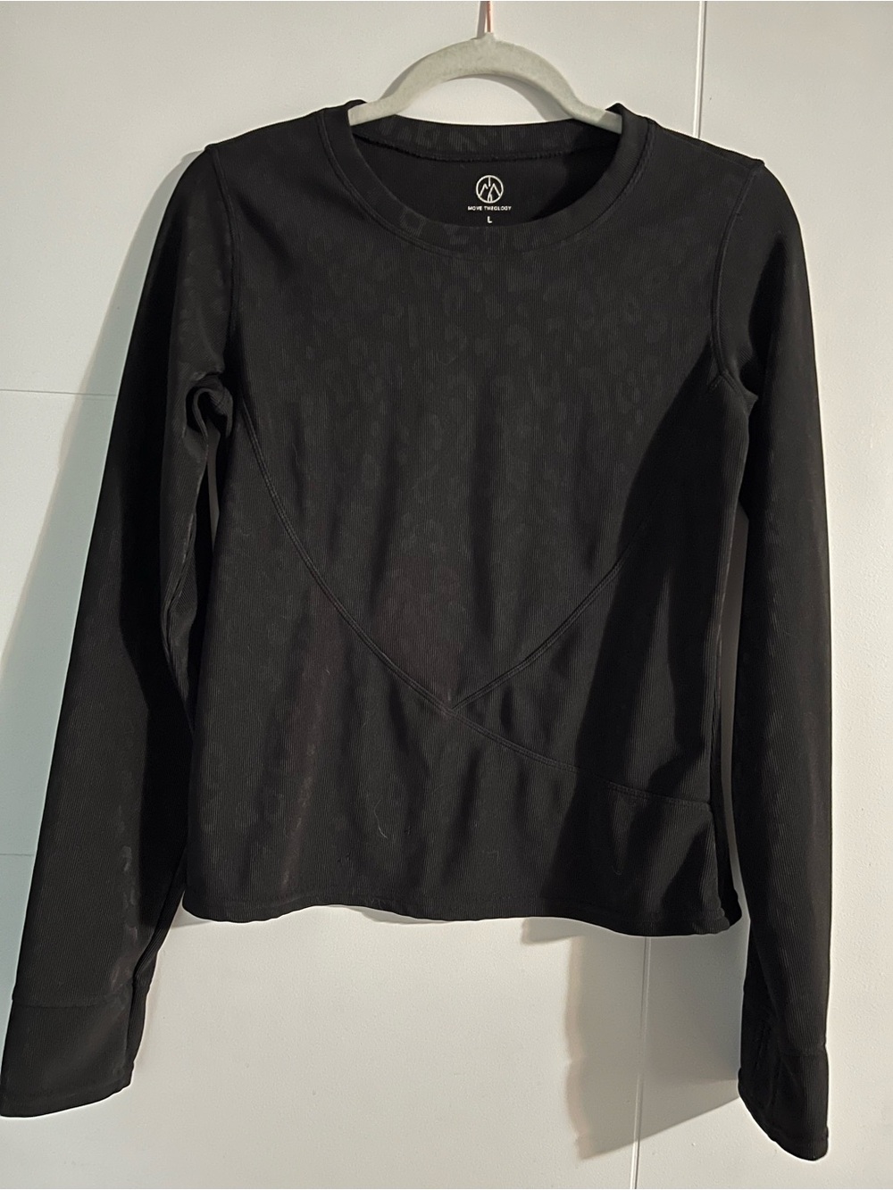 Black Long-Sleeve Yoga Top
